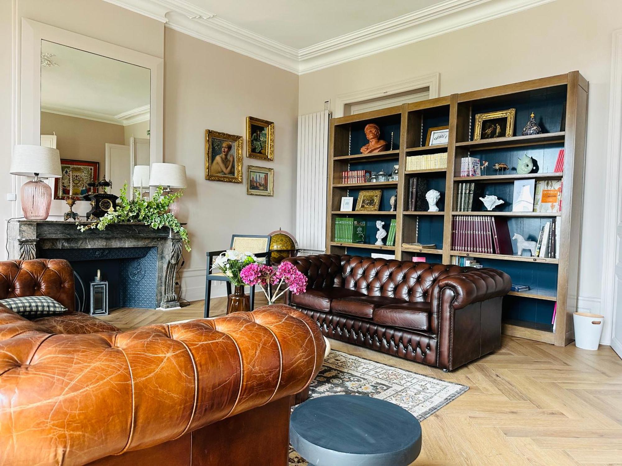 Chambres D'Hote - Maison Des Ecrivains - 50 M De La Cathedrale Et Place Des Jacobins ルマン エクステリア 写真